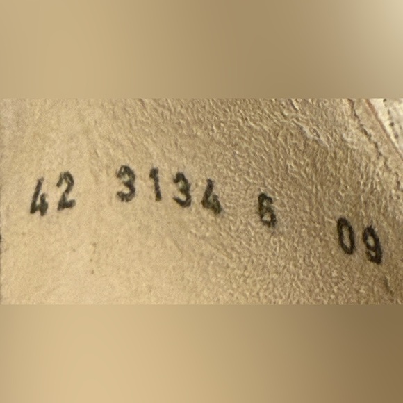 Paul Green Suede Ankle Strap Block Heel Pumps | Size 9 | NWT - Picture 11 of 13